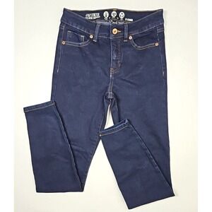 Rewash Juniors Dark Wash Mid Rise Skinny Jeans Size 3 NWOT